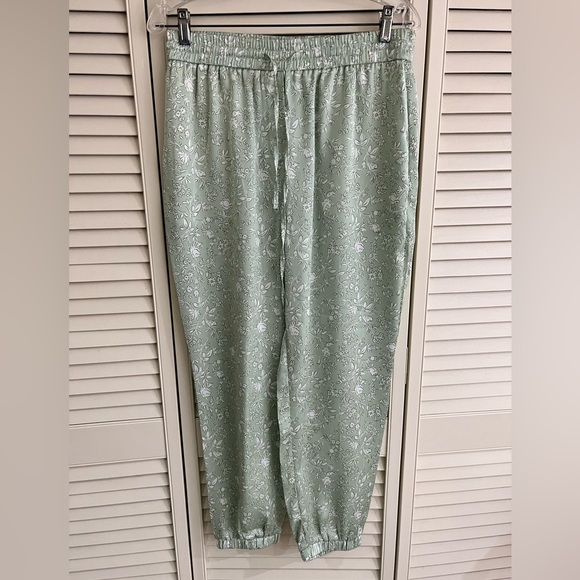 Green Satin joggers - Picture 1 of 3